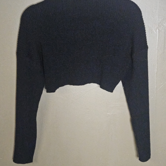 💥Sale💥NWOT Black Cropped Knit Cardigan - Picture 3 of 3